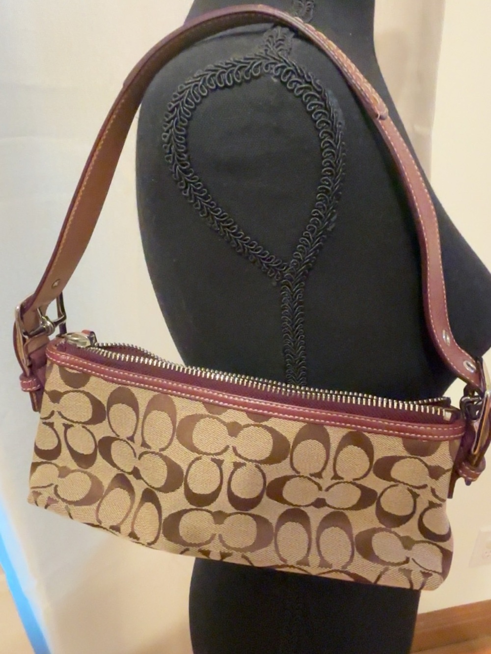 Coach Signature Canvas Shoulder Bag in Pink and Brown - Picture 5 of 6